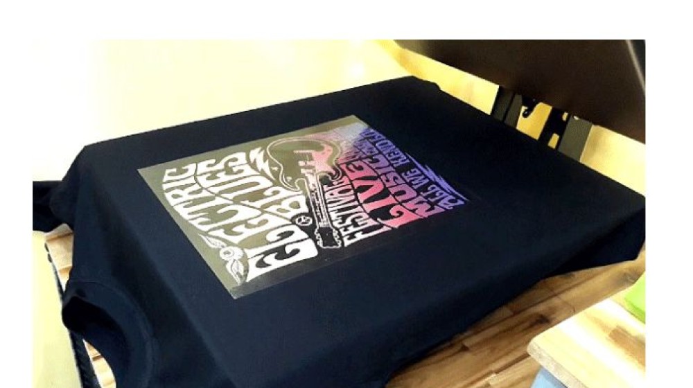 Cách sử dụng decal chuyển nhiệt in áo tại nhà đơn giản ai cũng làm được