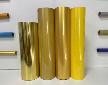 Top 5 loại decal vàng in áo được xưởng in ưa chuộng nhất năm 2025