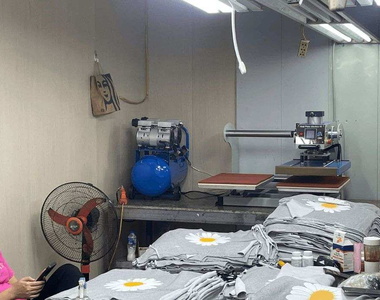 Máy ép nhiệt hoạt động liên tục có sao không? Xưởng in cần lưu ý gì