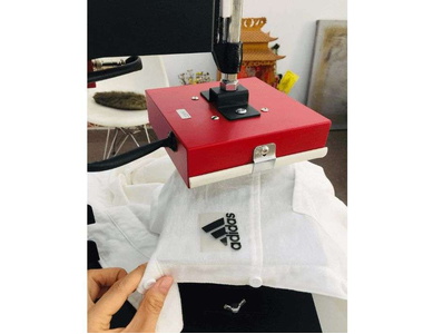 Máy ép nhiệt logo giá bao nhiêu? Ưu điểm và nhiệt độ ép chuẩn