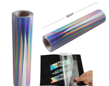 Decal Hologram in áo cao cấp – Hiệu ứng 7 màu ánh kim nổi bật, siêu bắt mắt