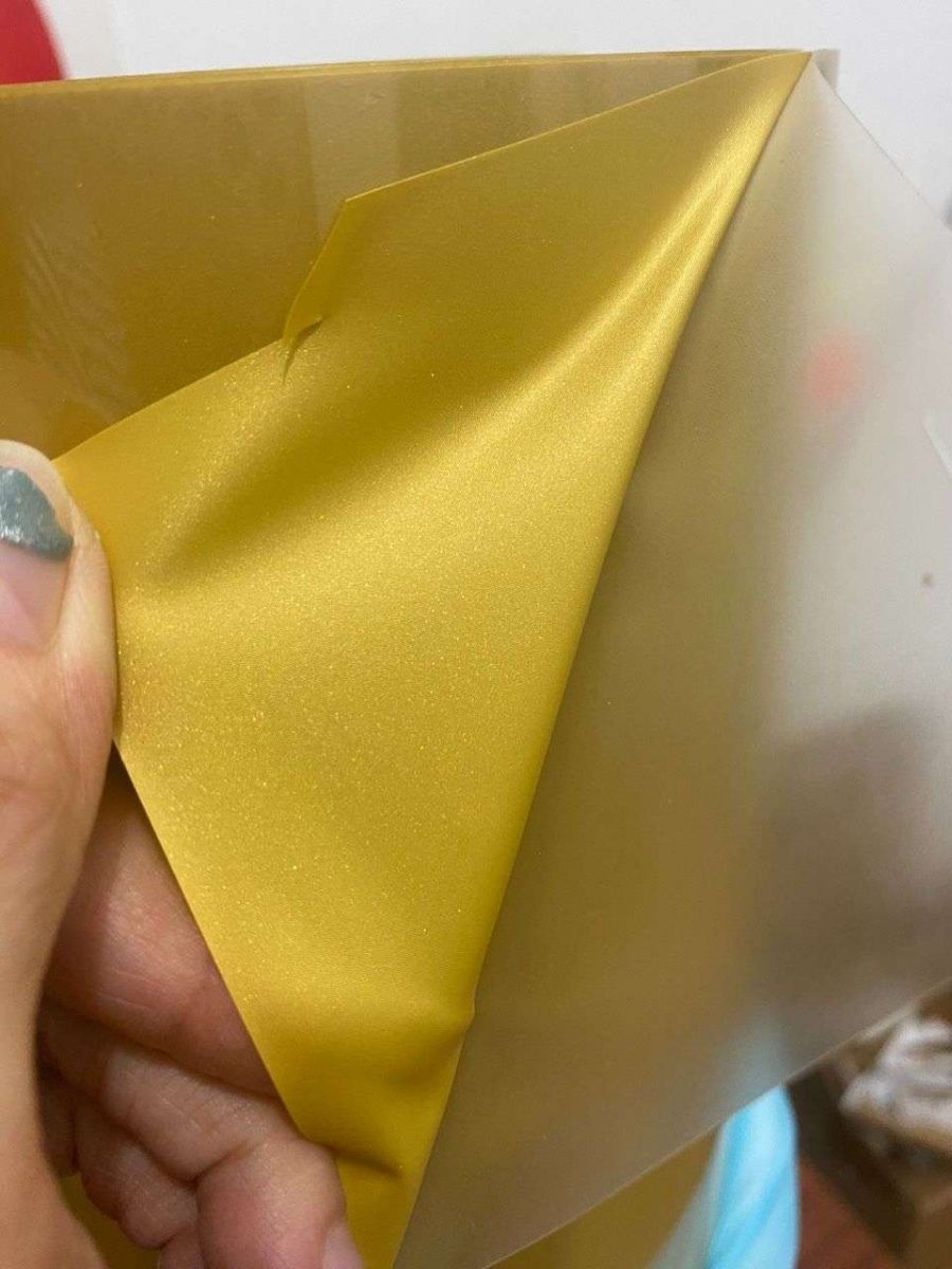 top-8-decal-hieu-ung-in-chuyen-nhiet-tao-an-tuong-nhat-nganh-thoi-trang