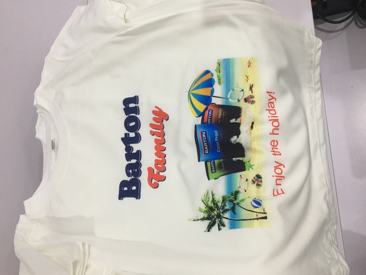 Ép áo bằng máy ép nhiệt