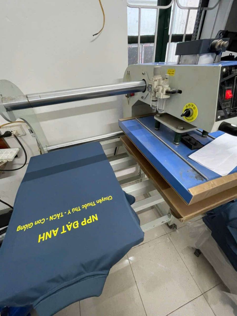 Máy ép nhiệt tự động khí nén