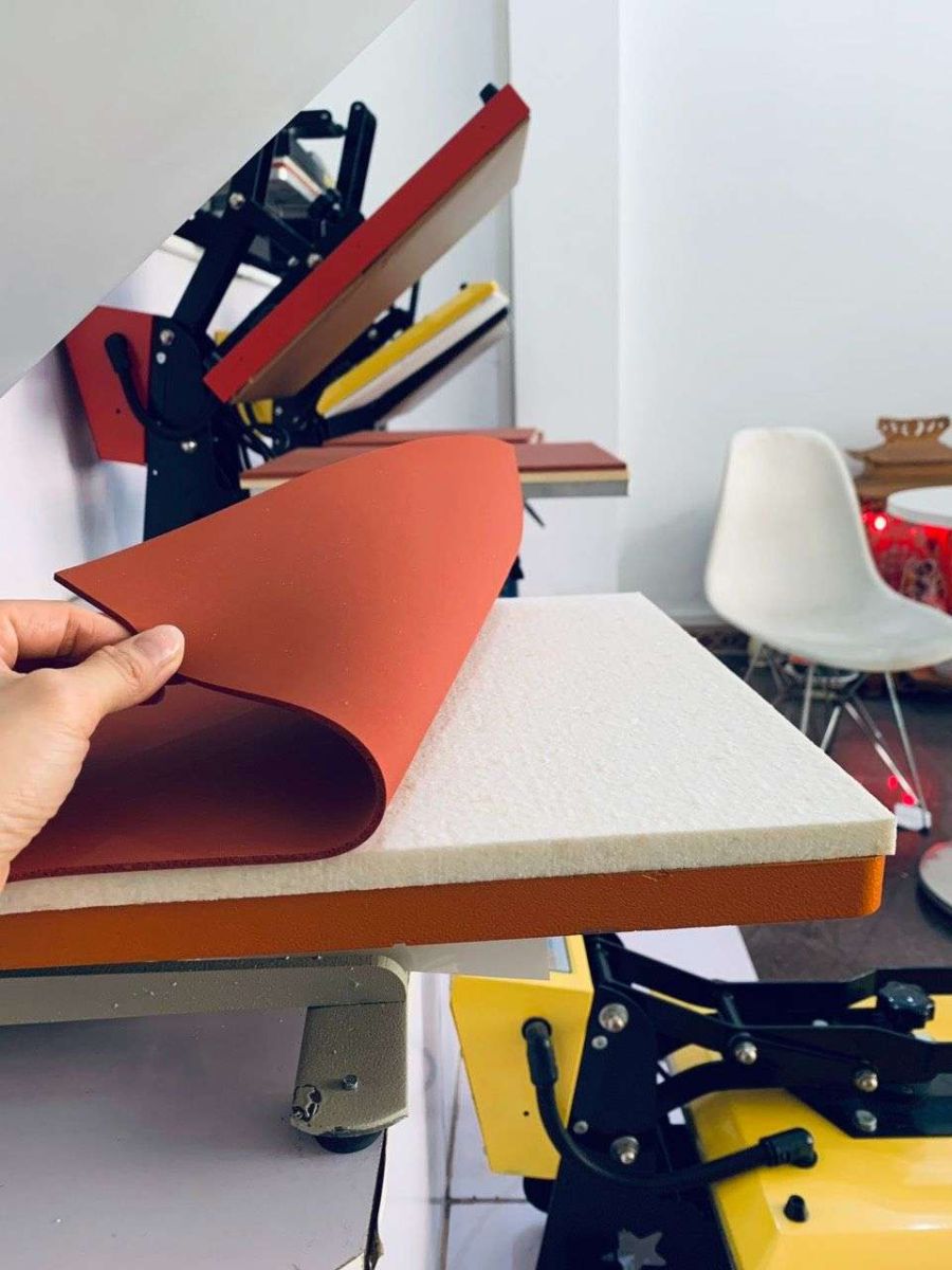 Tấm lót cao su silicon cách nhiệt 